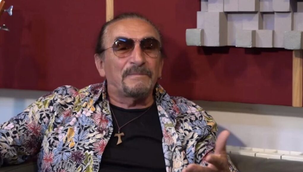 Evo koje je pravo ime Željka Bebeka, mnogi ga nisu znali Evo koje je pravo ime Željka Bebeka, mnogi ga nisu znali