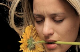 Moj muž nije bio ono za šta sam mislila — poruka u knjizi gostiju otkrila je sve